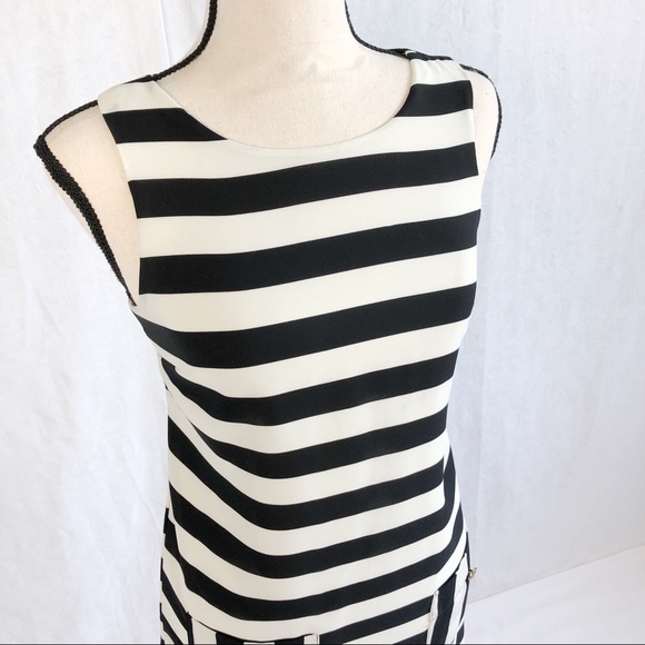 Mini Dress - Striped with Partially Open Back - Picture 4 of 7
